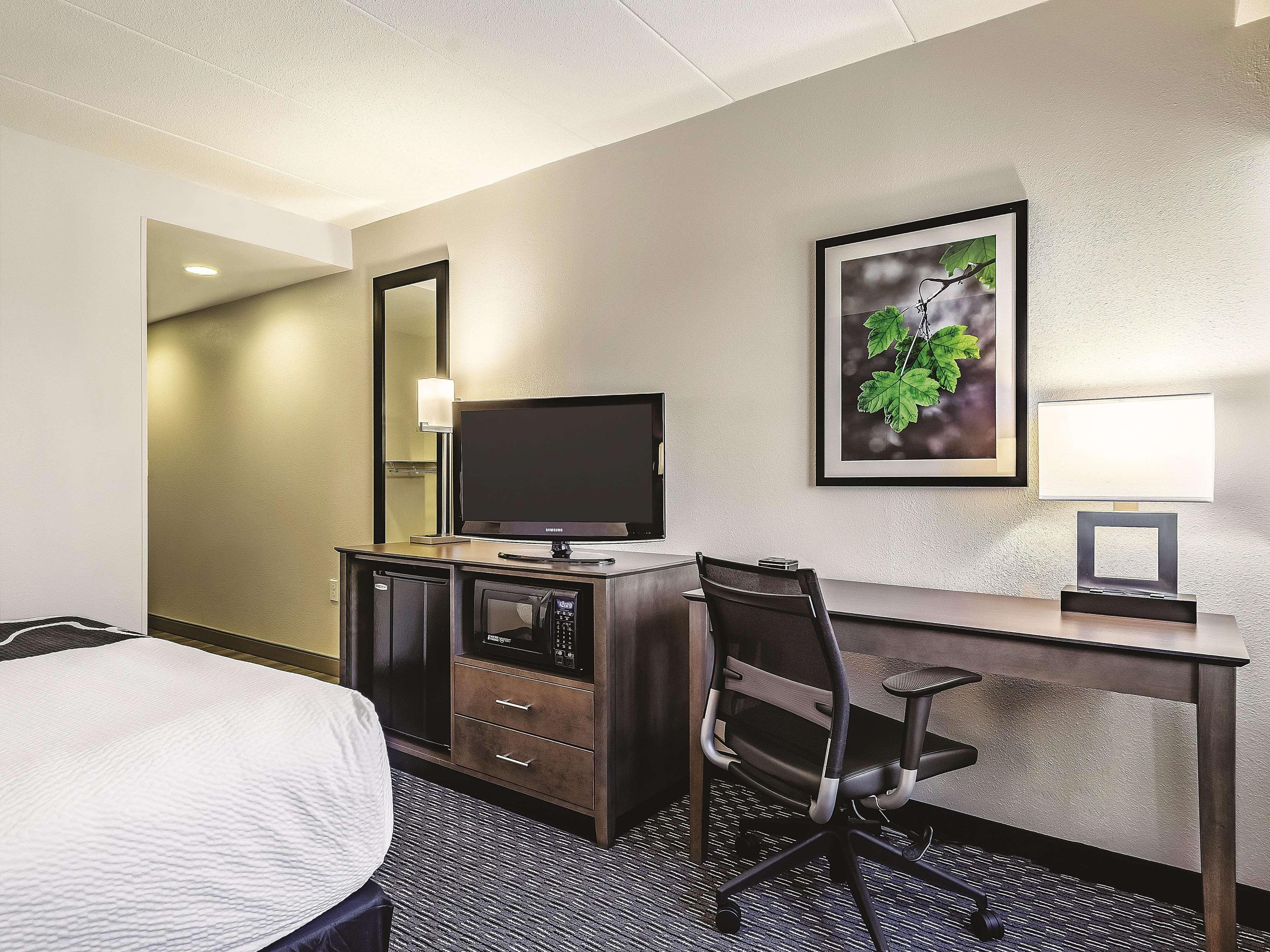 Hotel La Quinta By Wyndham Warwick Providence Airport Zewnętrze zdjęcie